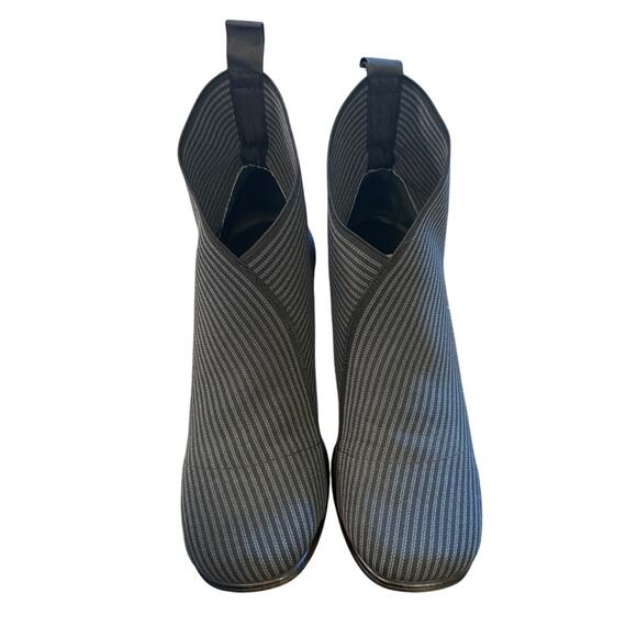 Anthropologie 8.5 Pull On Sock Boot Gray Stripe Ankle Square Toe Block Heel - Picture 2 of 9